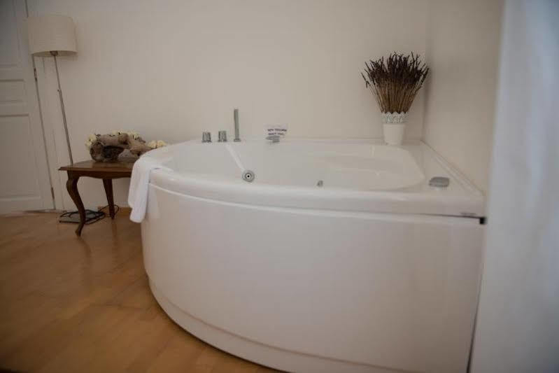 Pley Boutique Del Centro Hotel กาญารี ภายนอก รูปภาพ